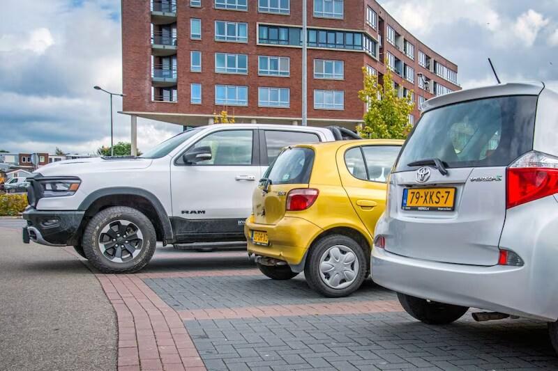 Hoe lang en breed mag een auto zijn?