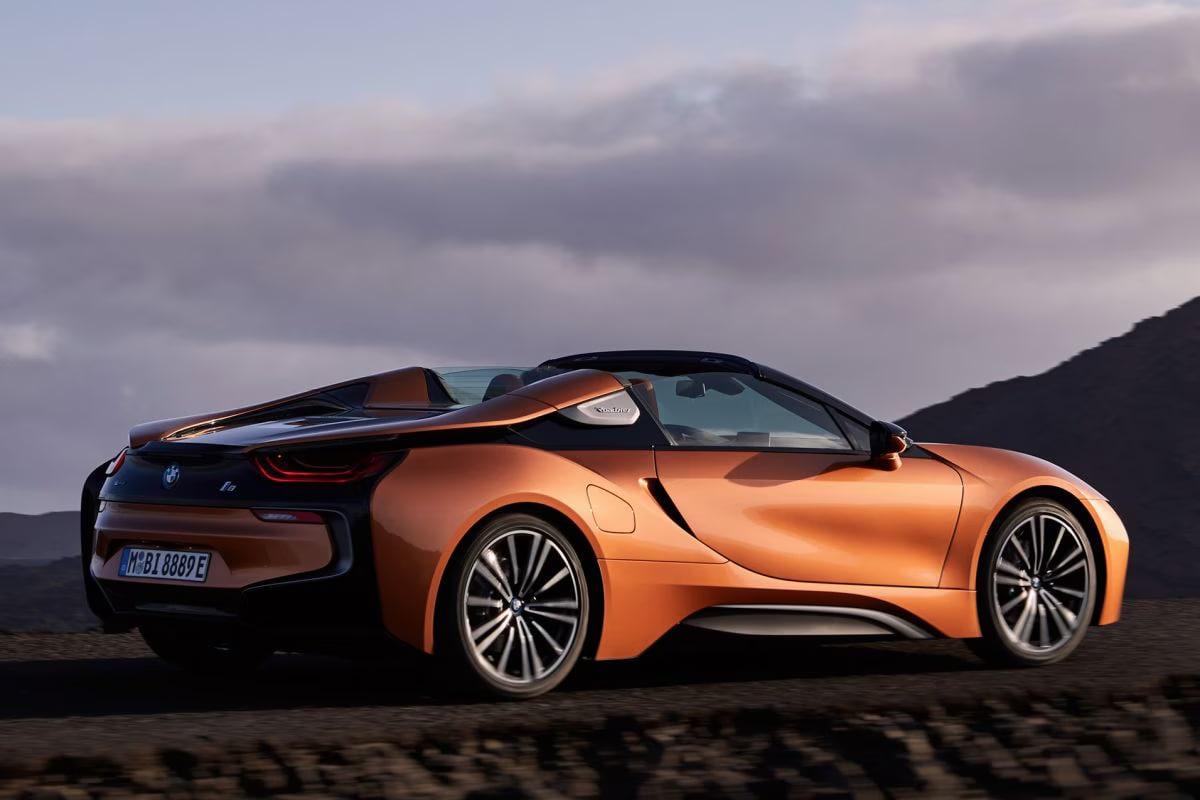 BMW i8 roadster