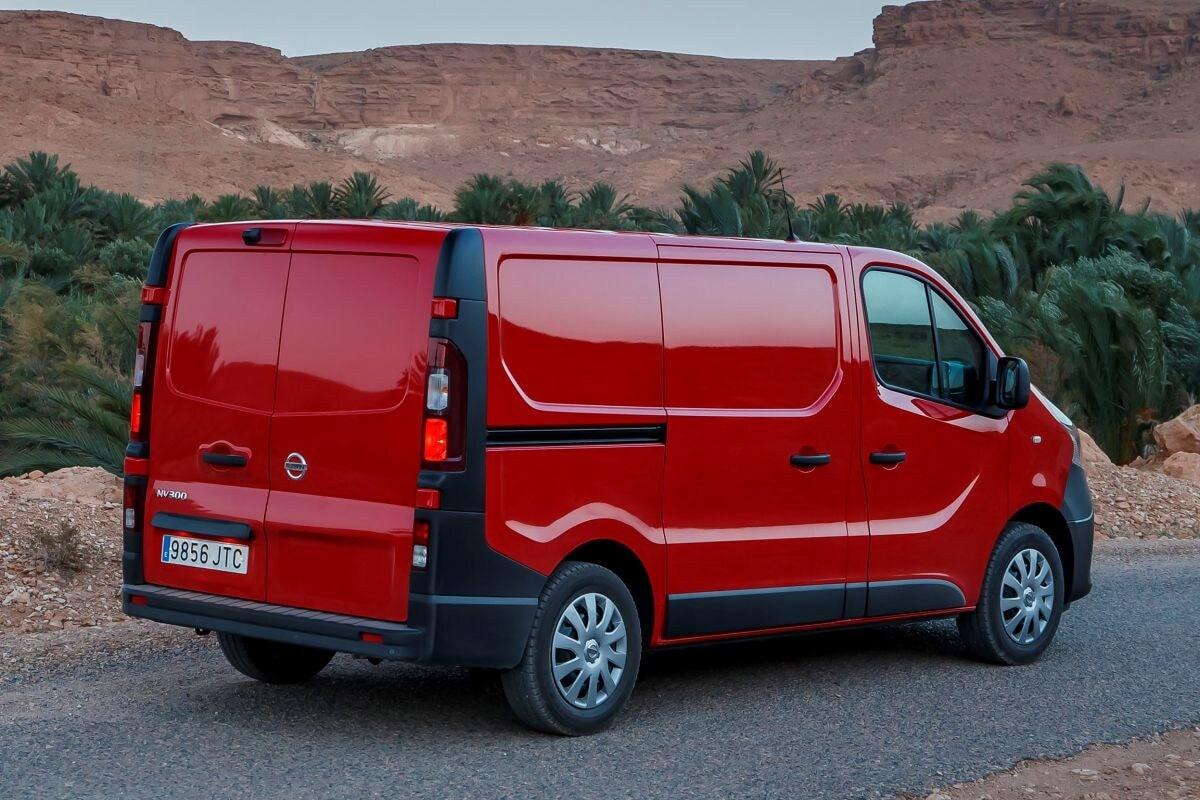 Nissan nv300 acenta