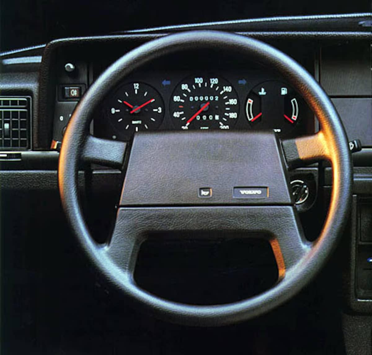 Volvo 240 Interieur