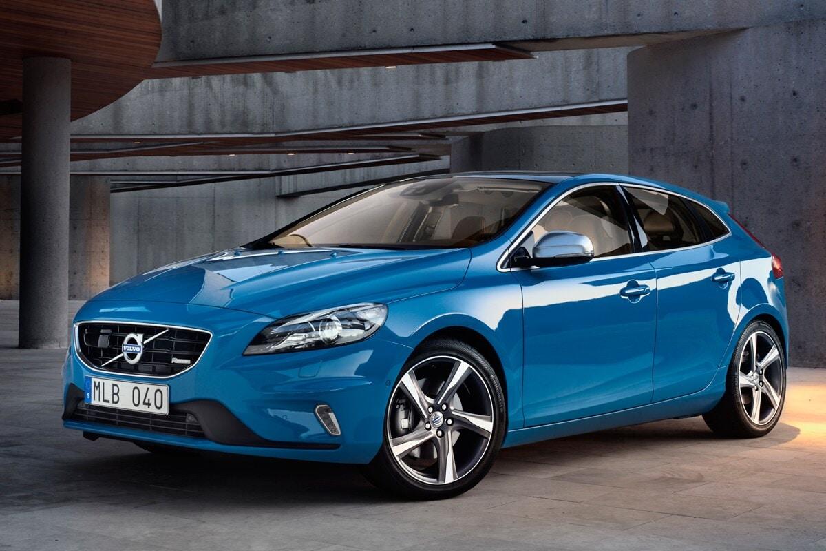 Volvo V40 D4