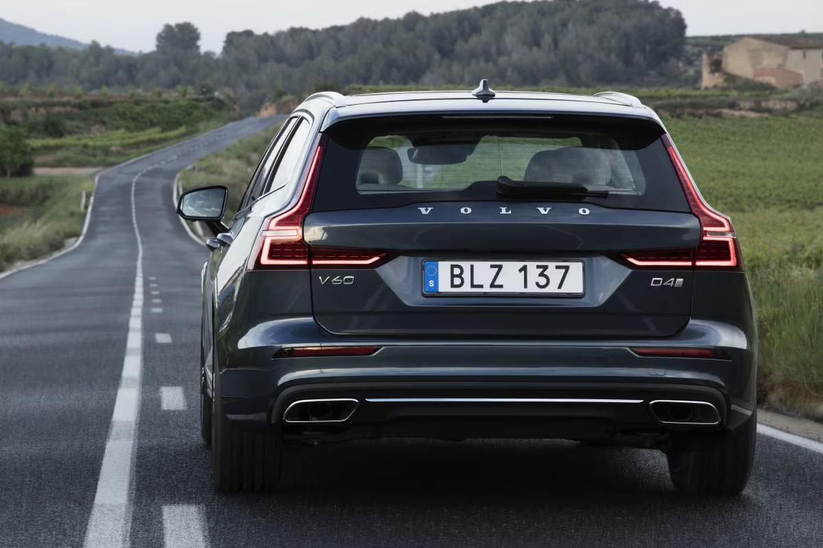 Volvo V60 D4