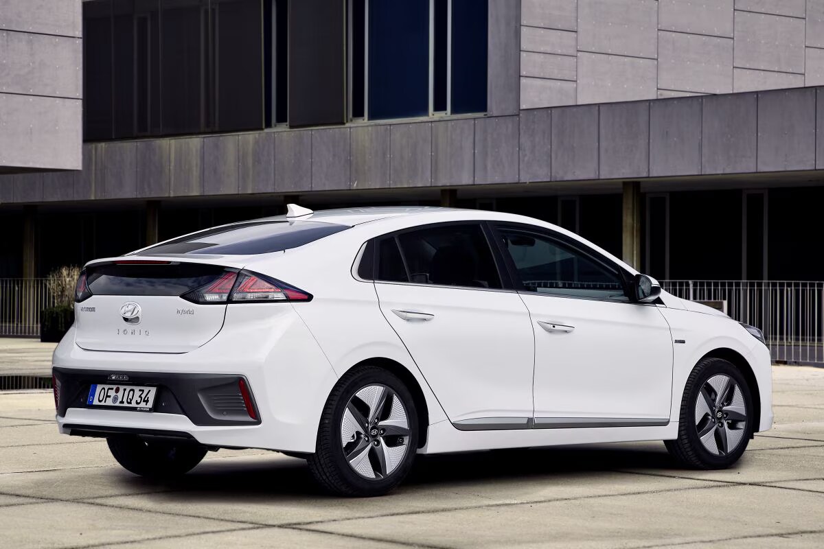 Hyundai Ioniq PHEV