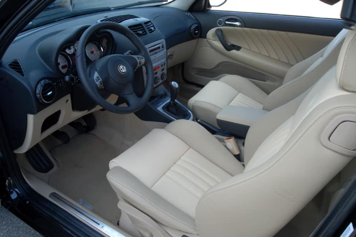 Alfa Romeo 147 Interieur