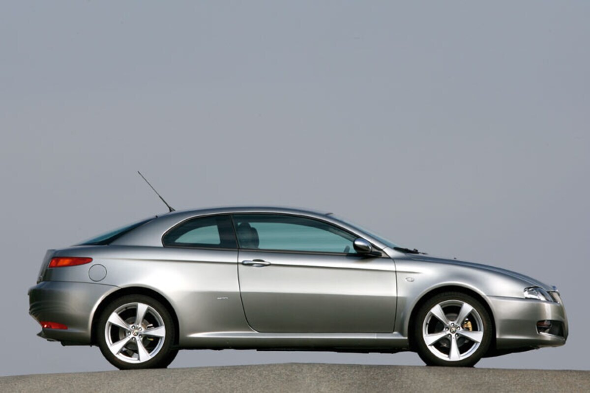 Alfa Romeo GT 1.9 JTDm 16V Q2