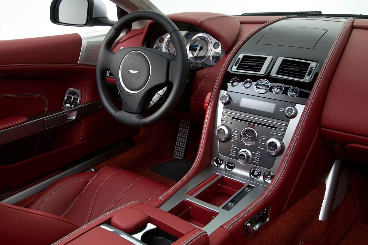 Aston Martin DB9 Interieur