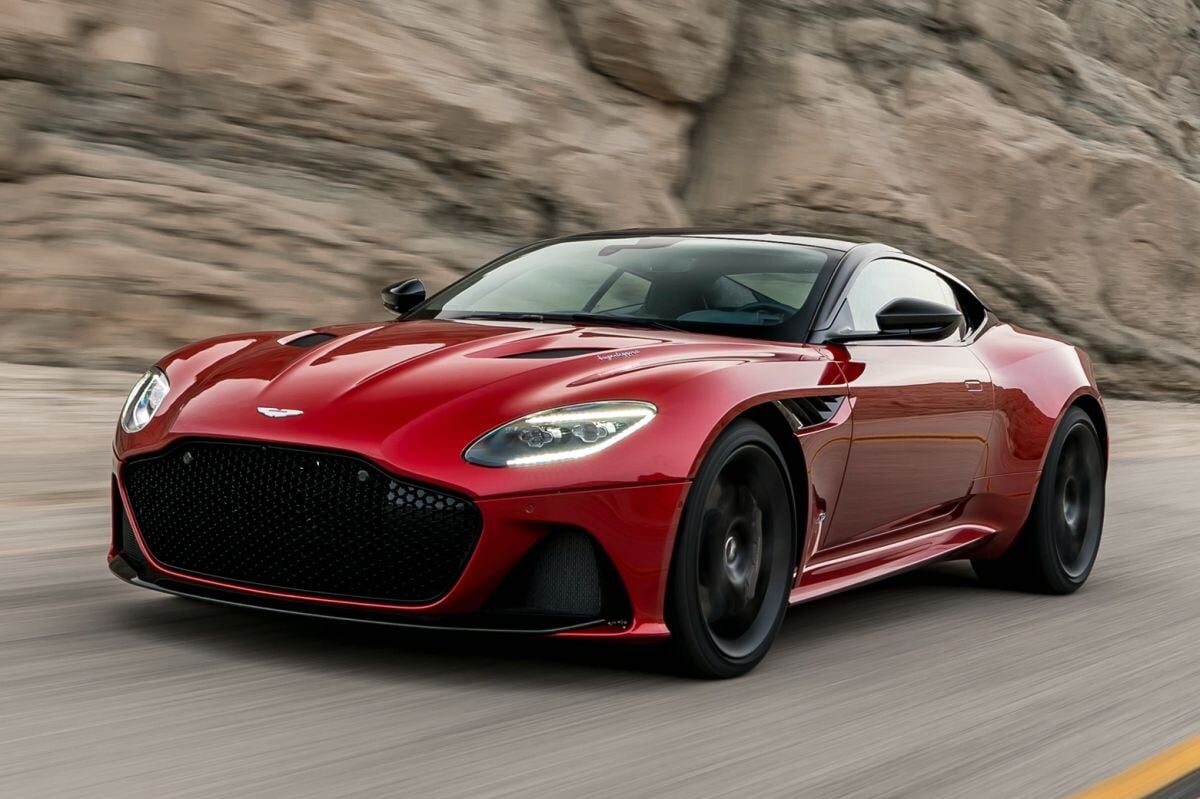 aston martin DBS V12