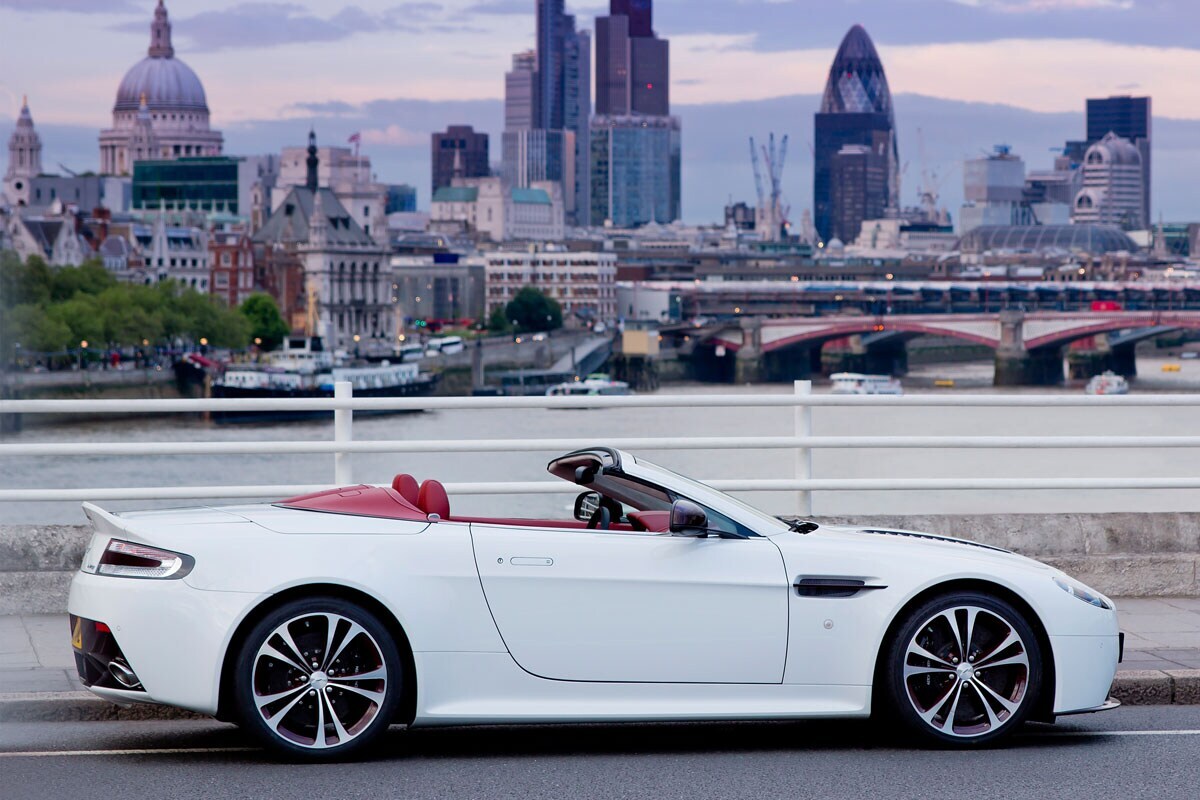 aston martin v12