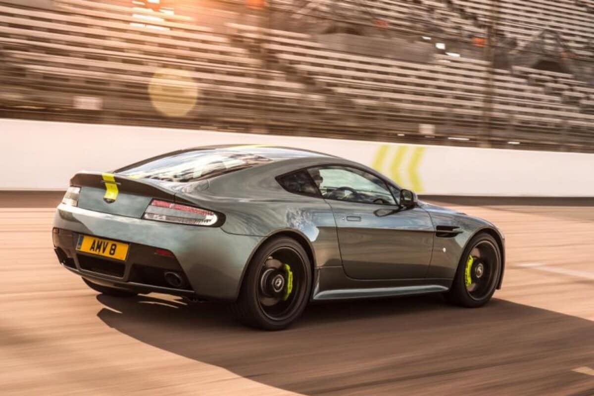 aston martin v8 amr