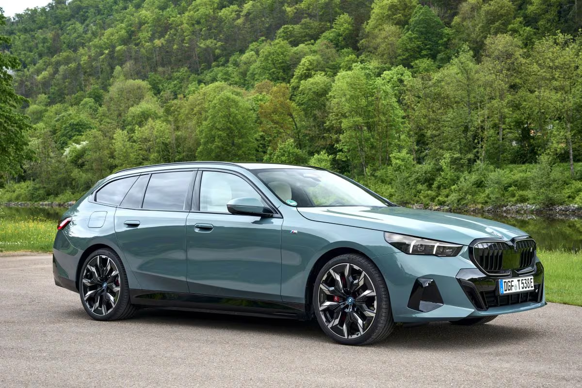 BMW 530e touring