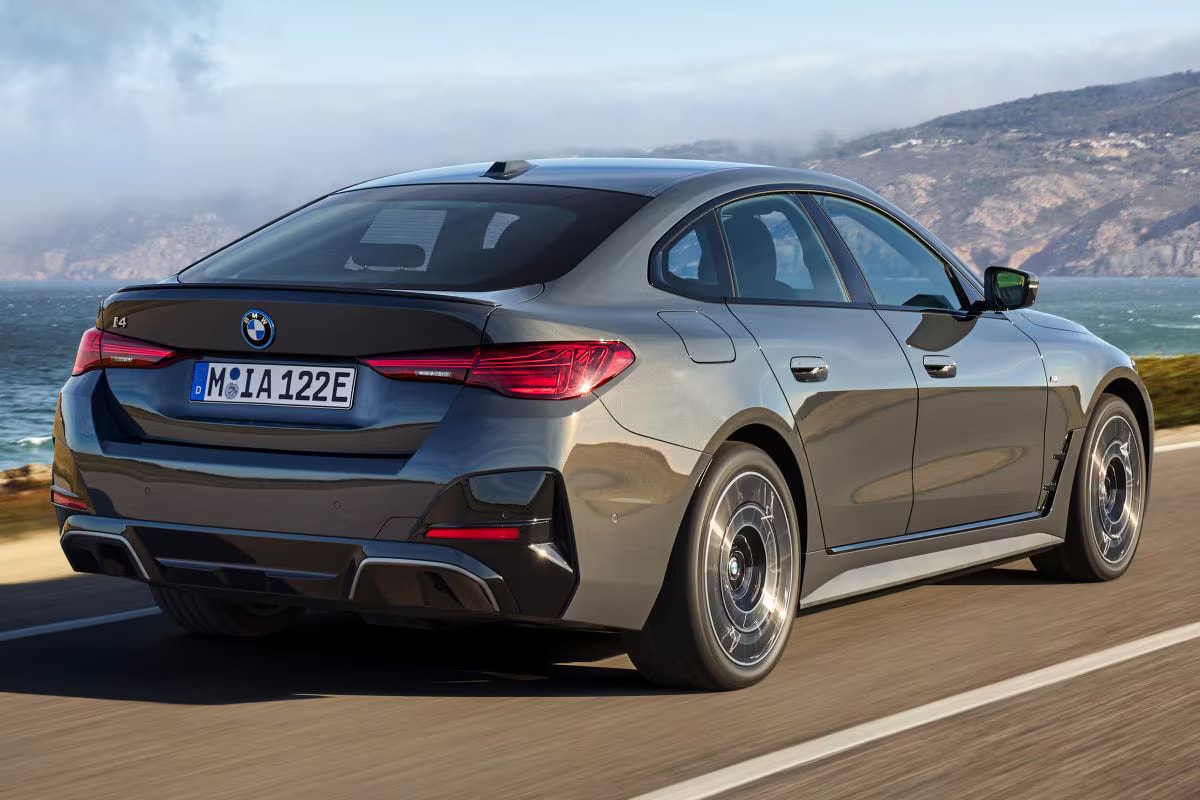 BMW i4 xDrive40