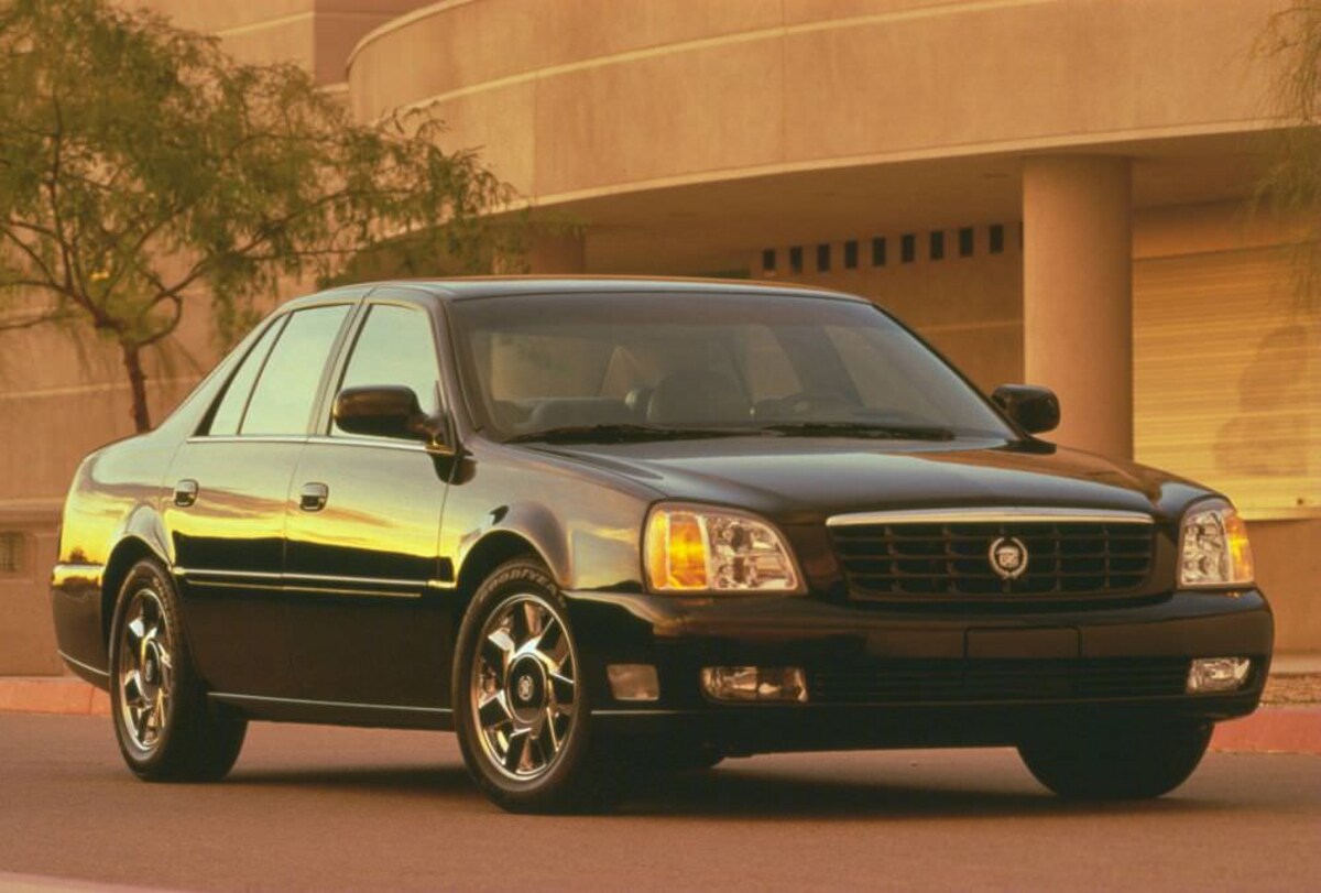 Cadillac DeVille DTS (2000)