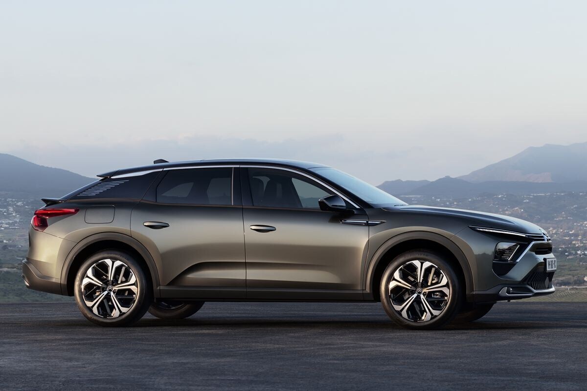 Citroen C5 X PureTech 130 Business Plus