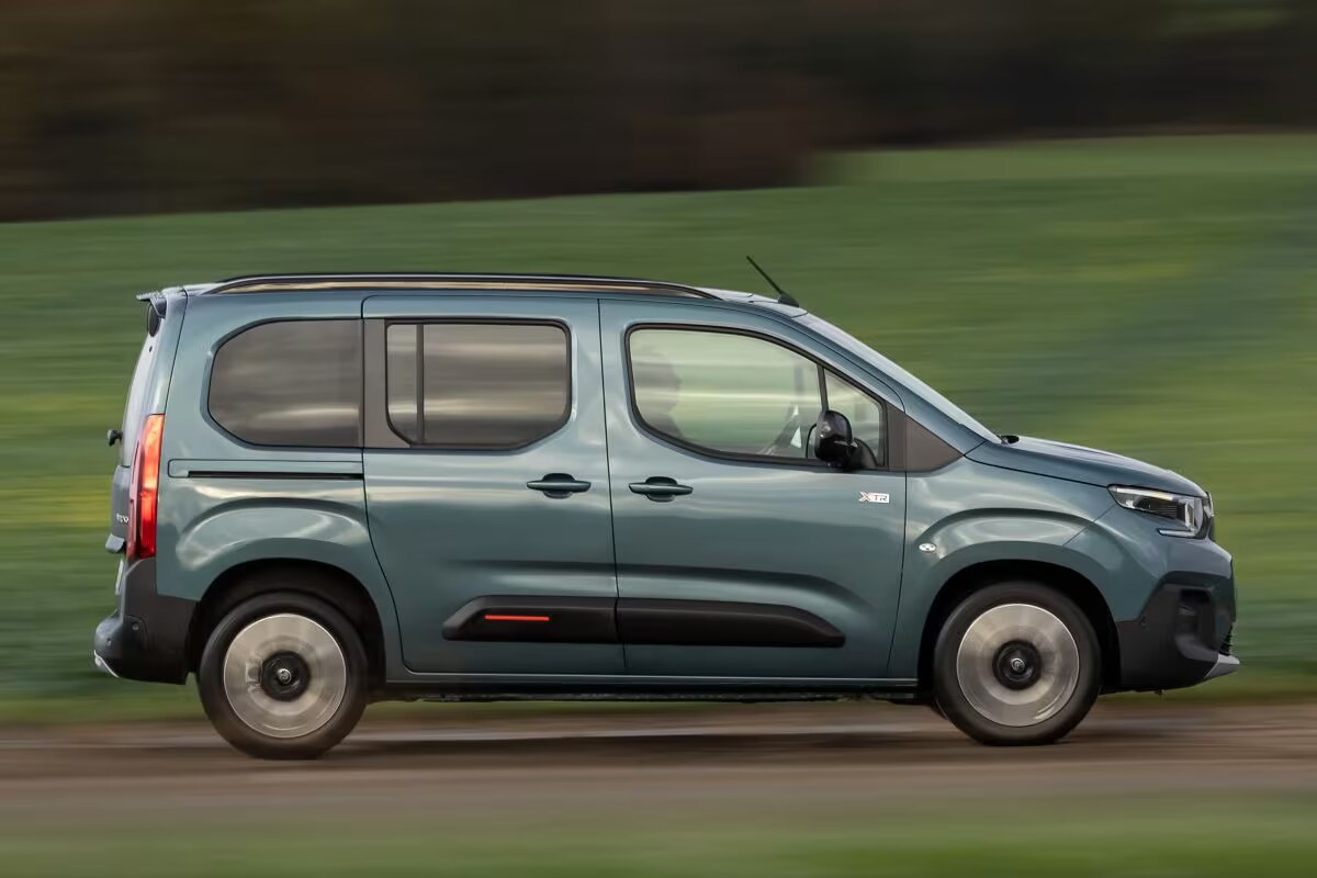 Citroen ë-Berlingo 50kWh 136 Live