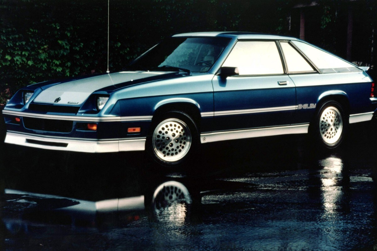 Afbeelding van Dodge Charger per generatie 1982-1987