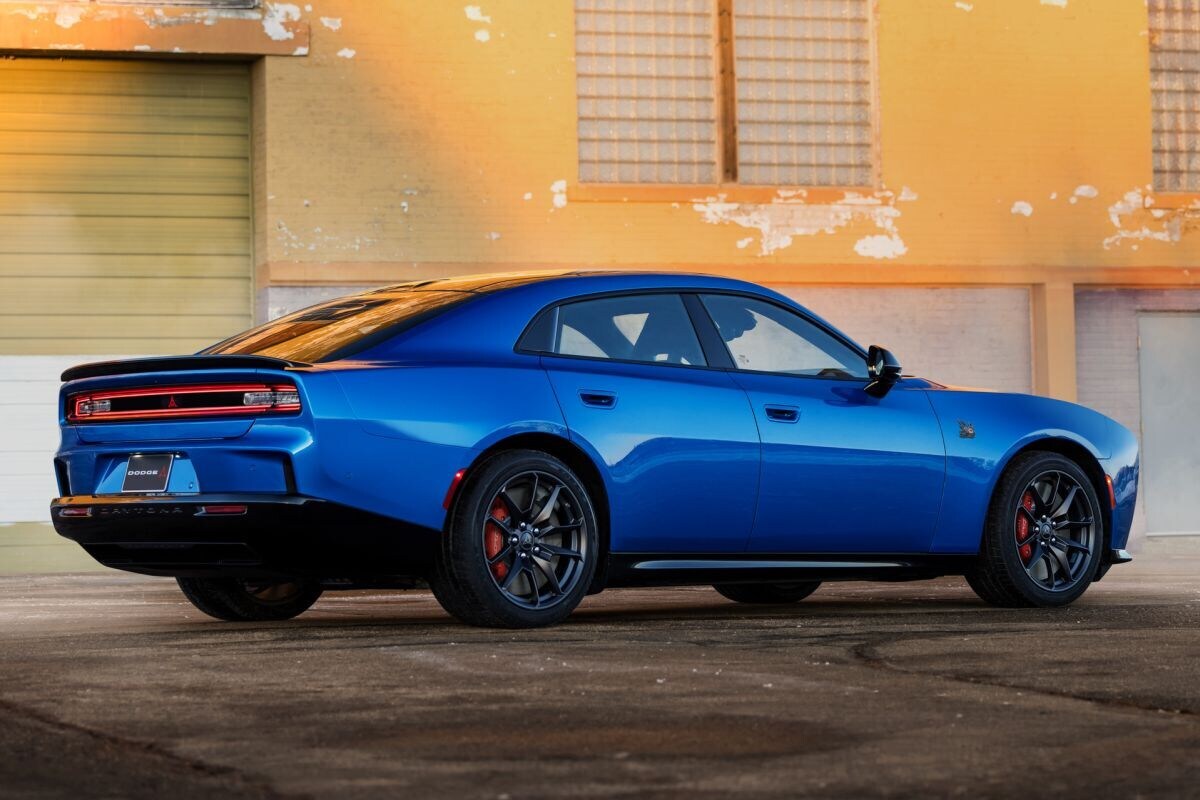 Dodge Charger Daytona Sedan