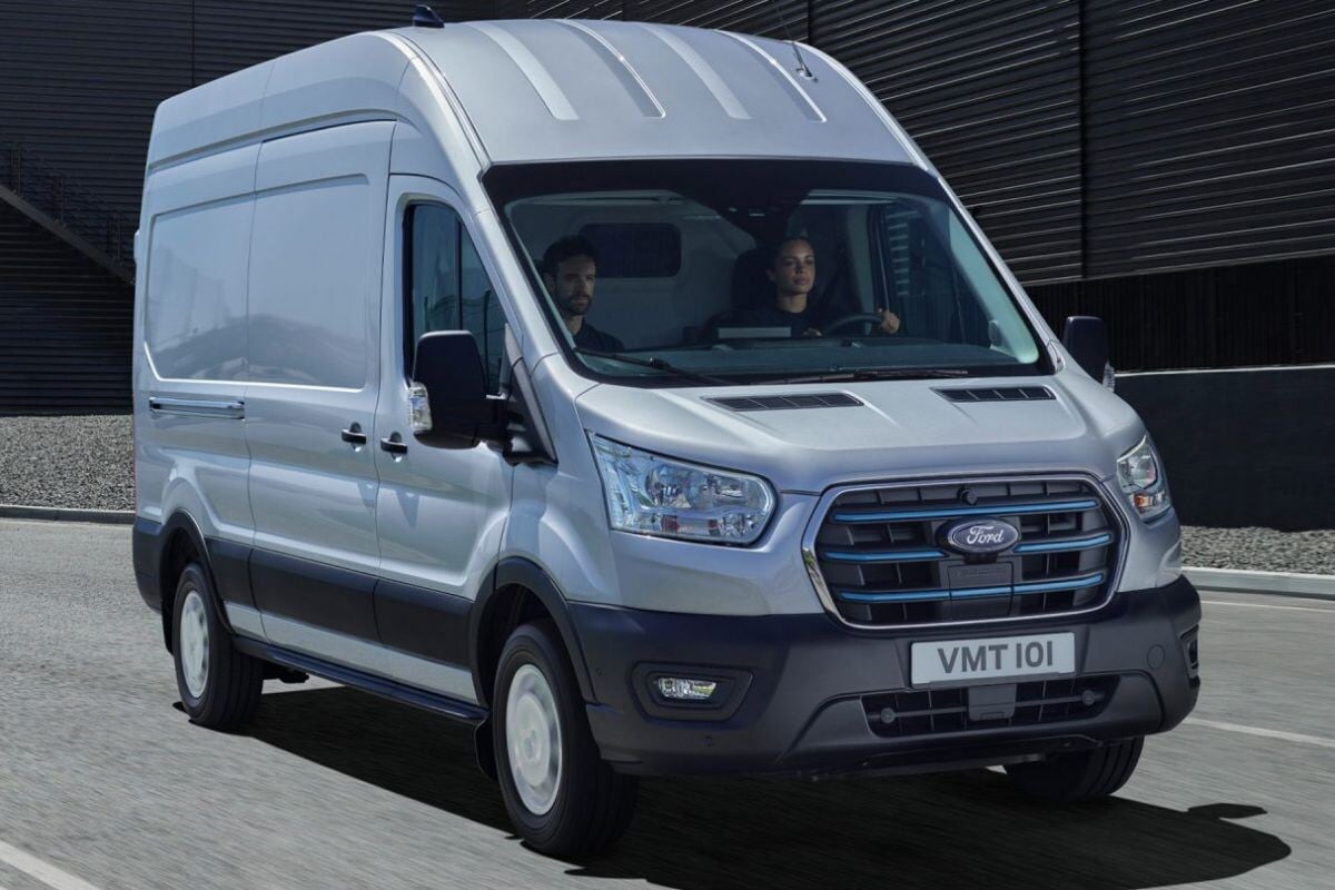 Ford e-Transit L4H3 135kW Trend