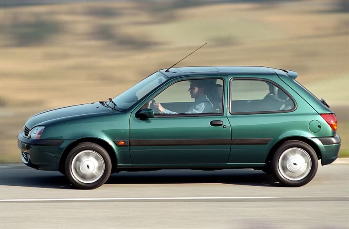 Afbeelding van Ford Fiesta per generatie 1976-2002