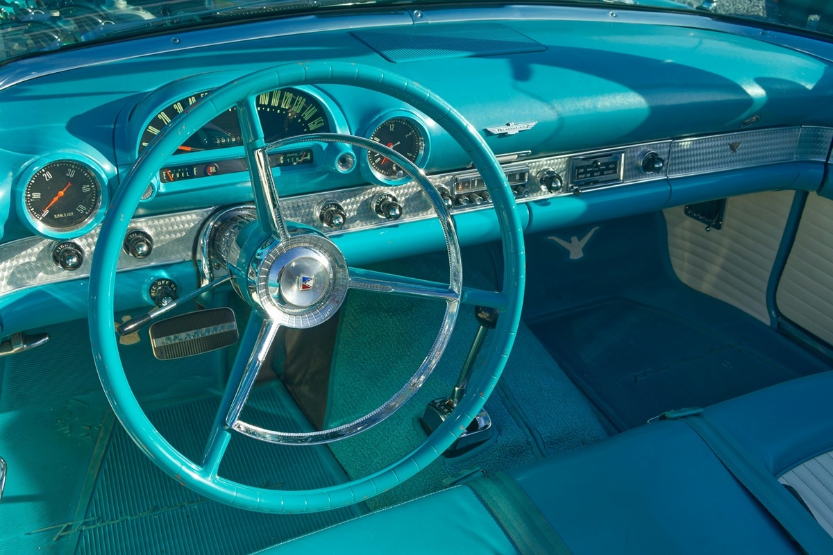 Ford Thunderbird Interieur