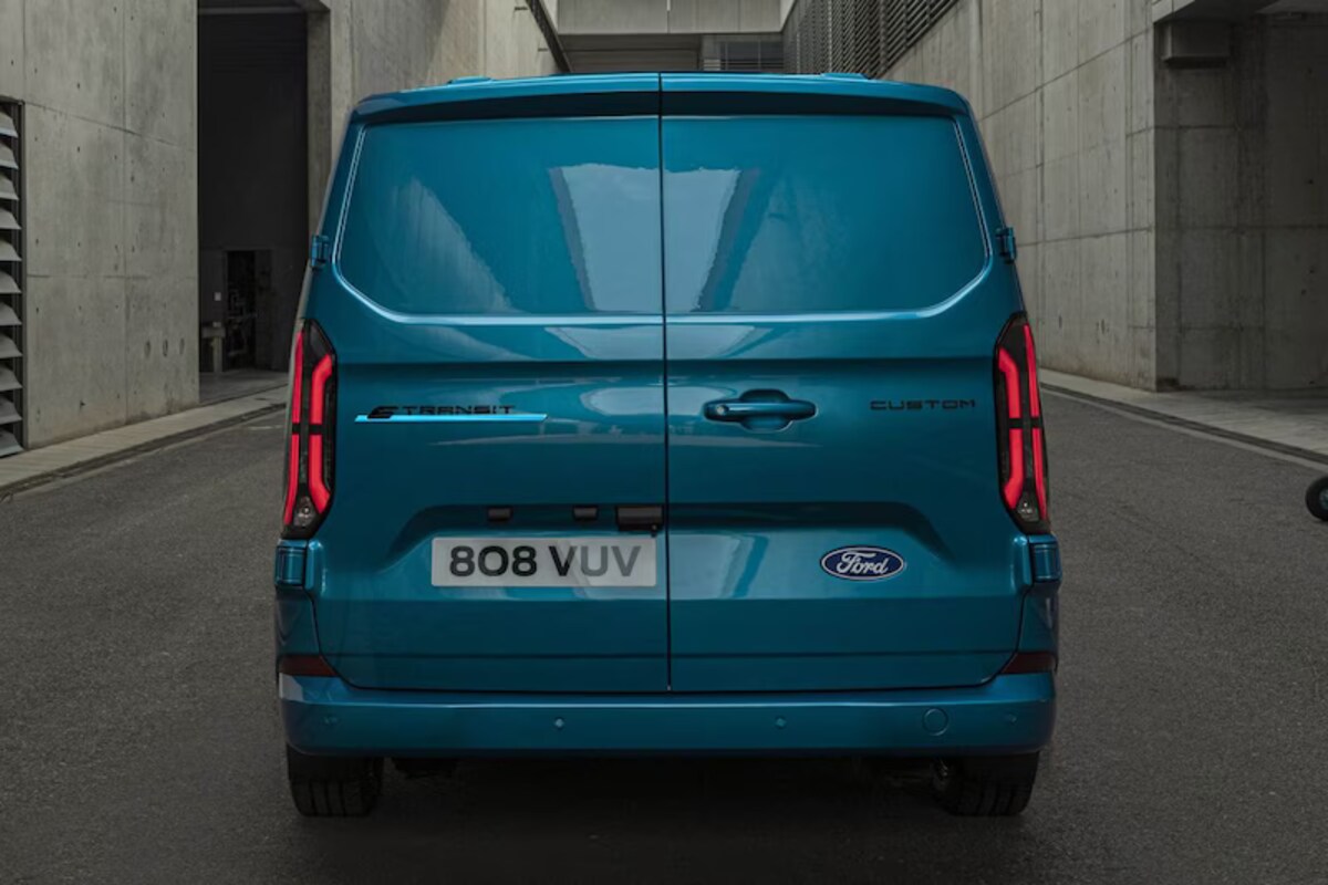Ford E-Transit Custom