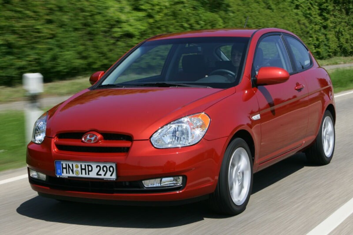Hyundai Accent 1.4i hatchback
