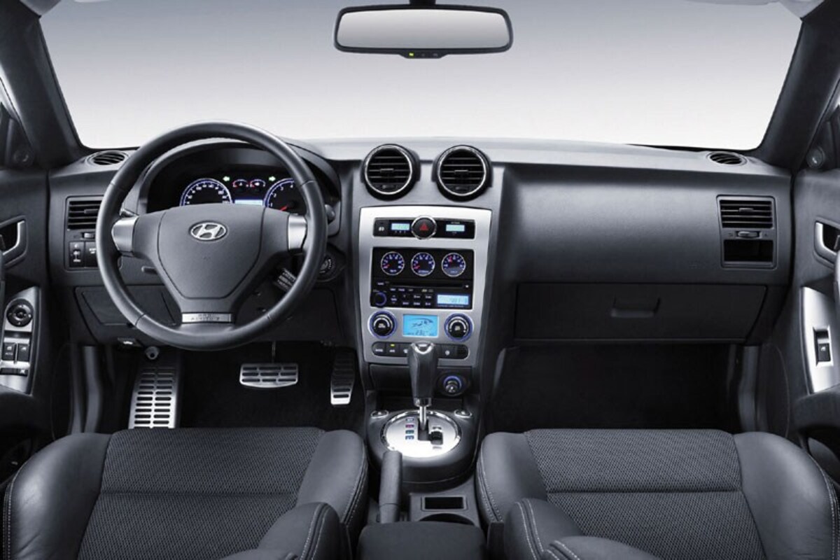 Hyundai Coupe Interieur