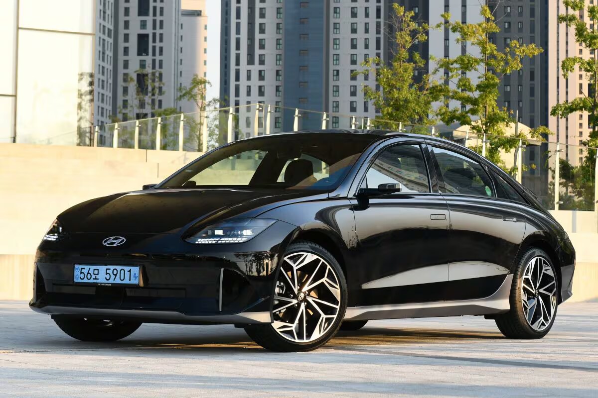 Afbeelding van Hyundai Ioniq 6 per generatie 2022 +