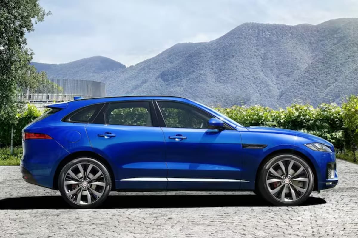 Jaguar F-Pace 25t AWD Pure