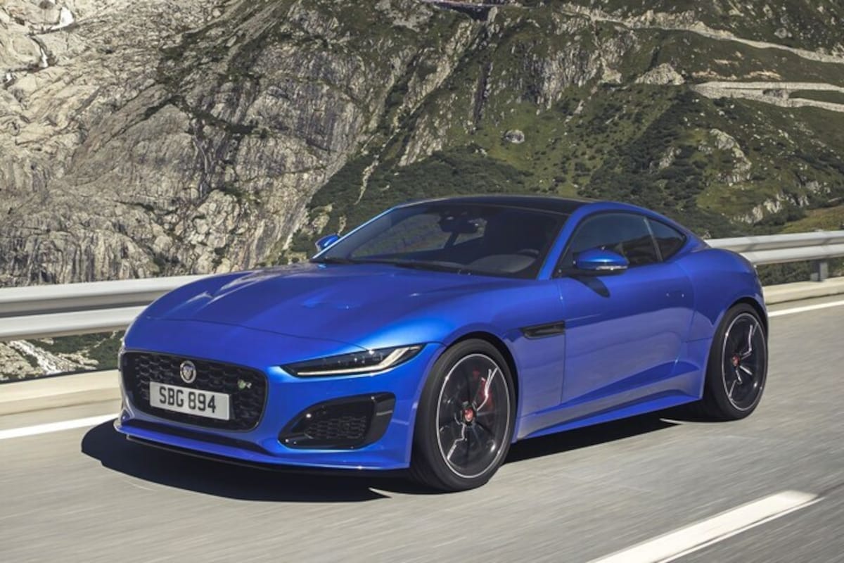 Jaguar F-type Coupé P300