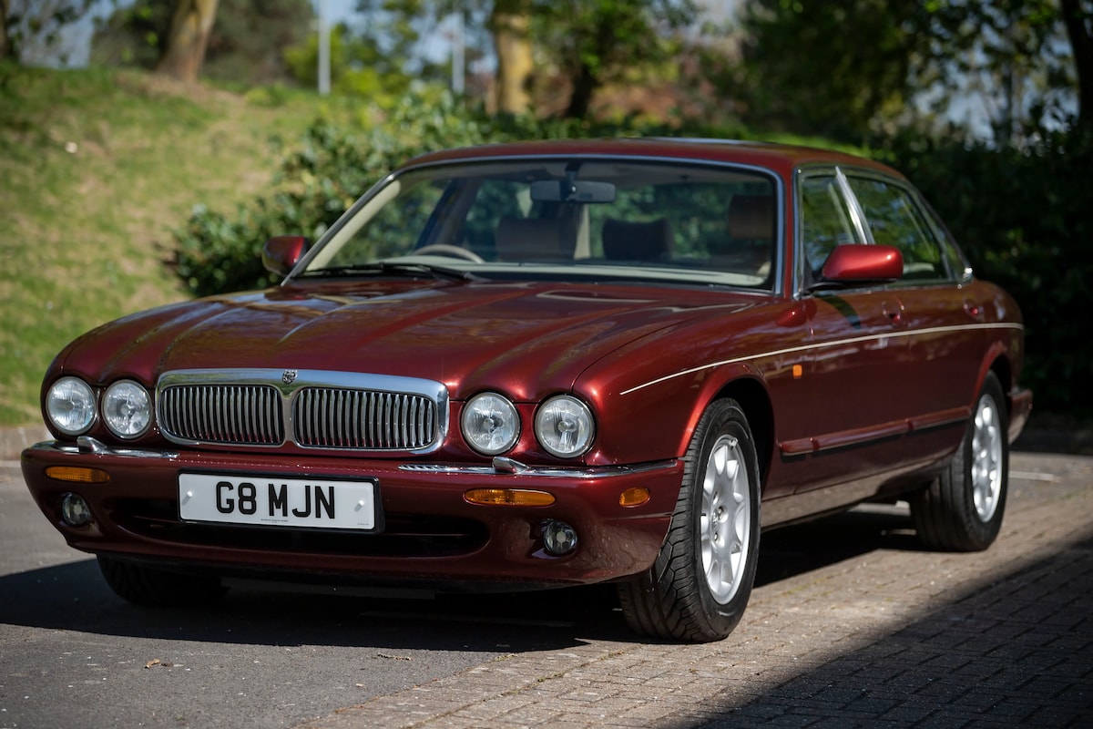 Afbeelding van Jaguar Sovereign generatie 1994-2003