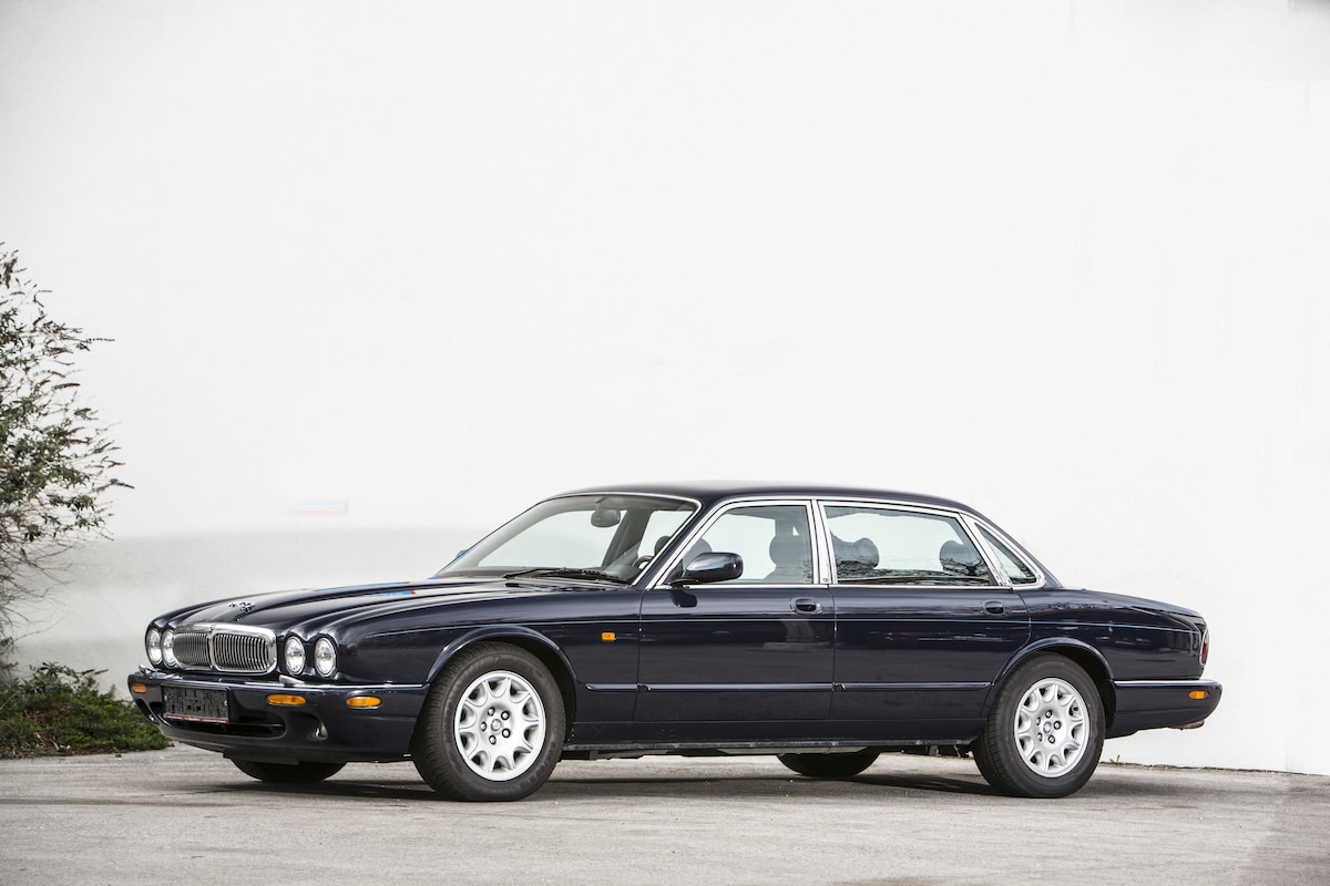 Jaguar Sovereign 4.0