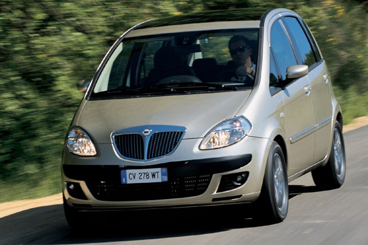 Afbeelding van Lancia Musa per generatie 2004-2012
