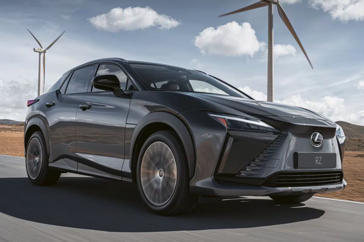 Lexus RZ 450e President Line