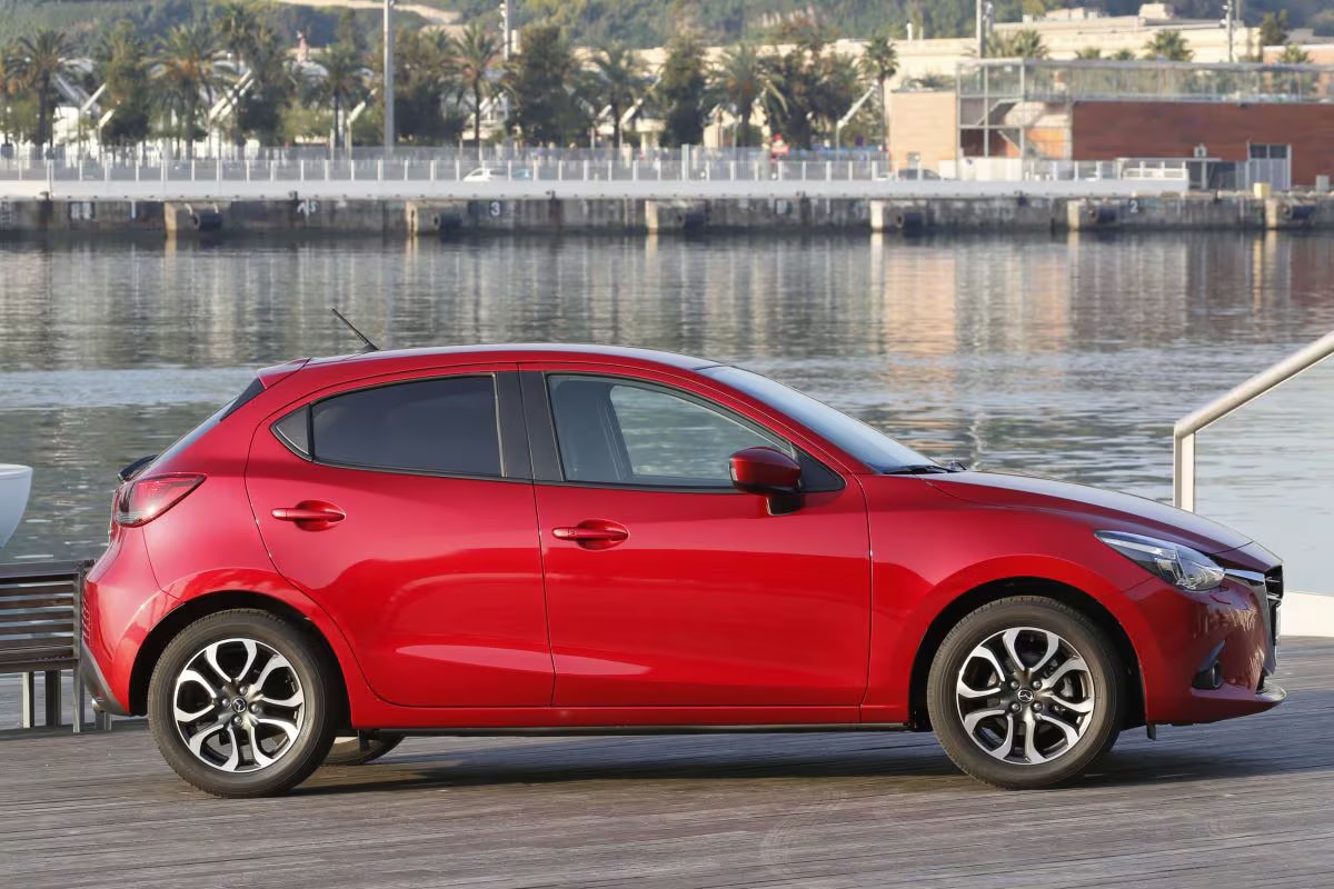 Mazda 2