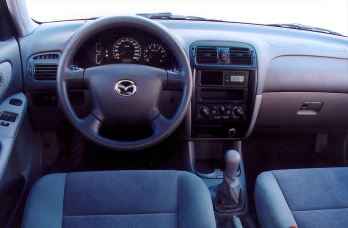 Mazda 626 Interieur