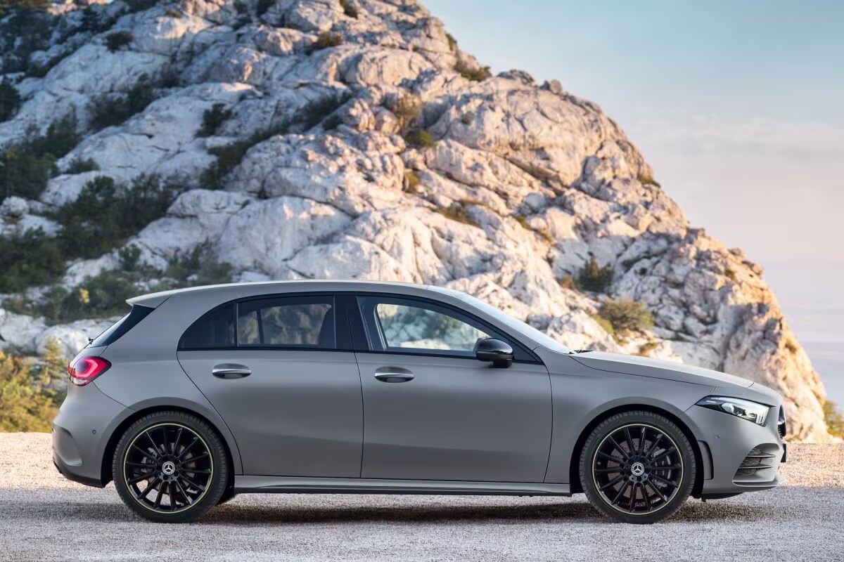 Mercedes Benz A 250e