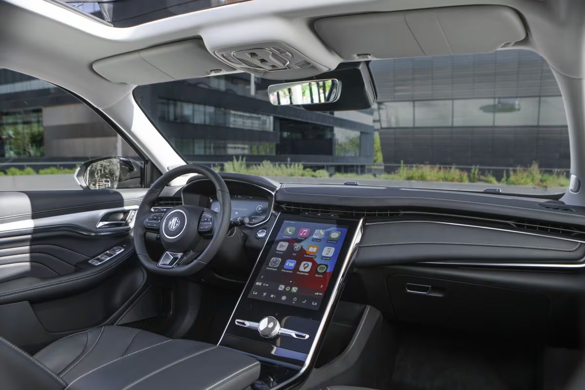 MG Marvel R Interieur