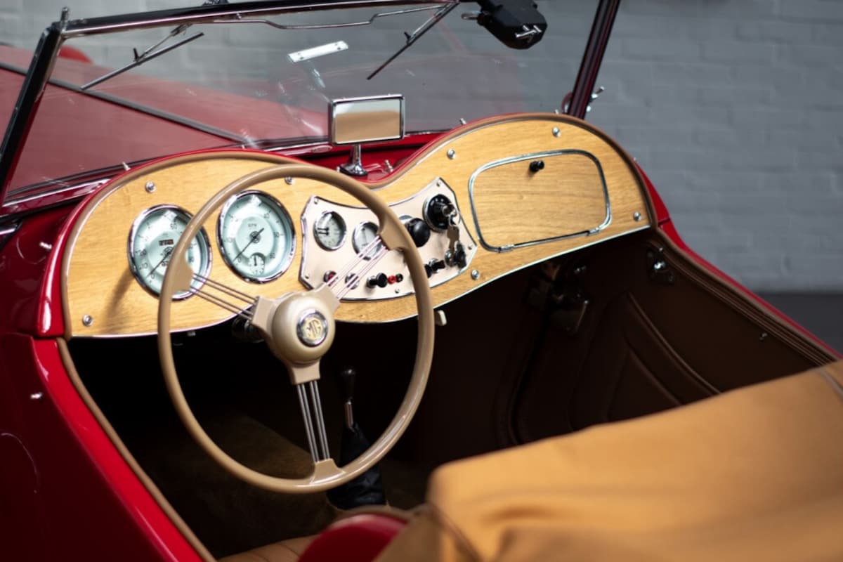 MG TD Interieur