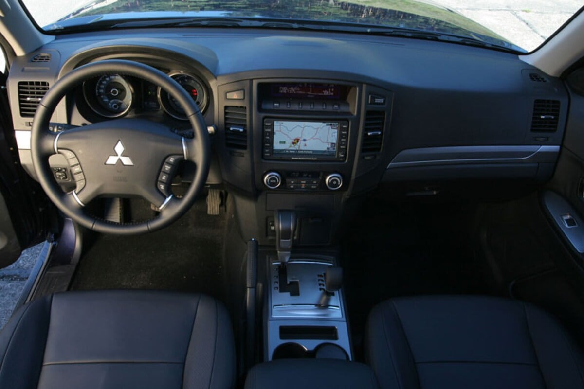 Mitsubishi Pajero Interieur