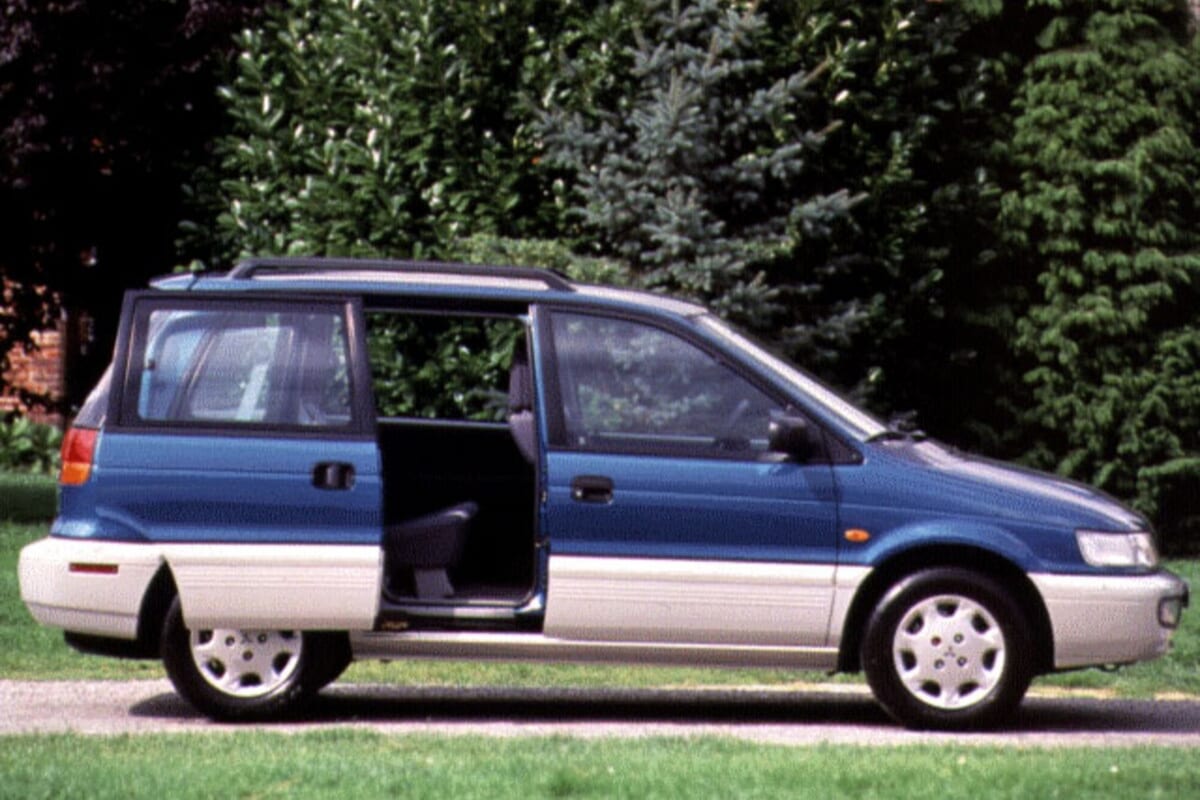 Mitsubishi Space Runner 2.0 GLXi