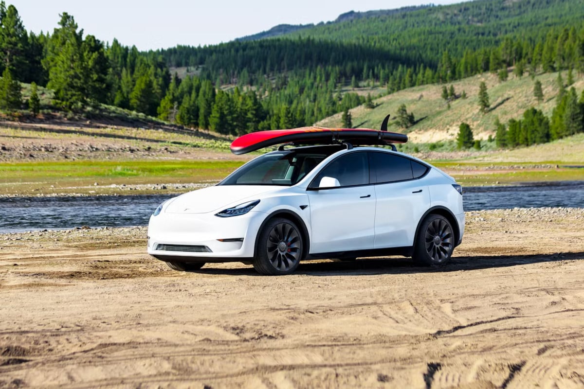 Verkoop van de Tesla Model Y viel scherp terug.
