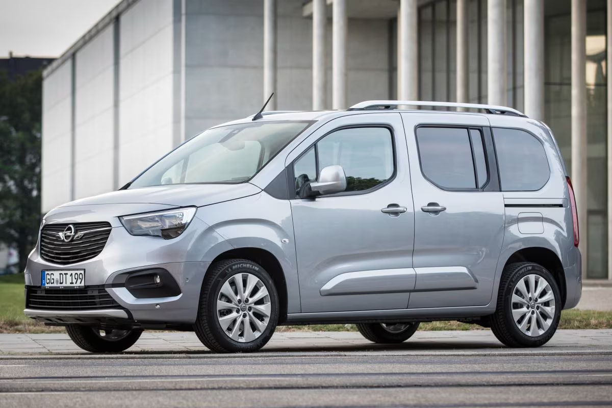 Opel Combo Tour L1H1 1.2 Turbo 110pk Edition