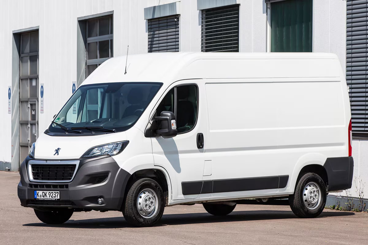 Peugeot Boxer L1H1 328 HDi 110 XR Profit+