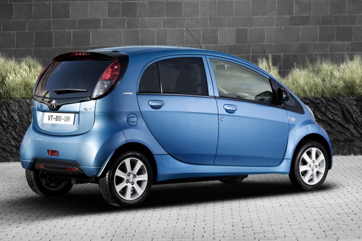 Peugeot iOn