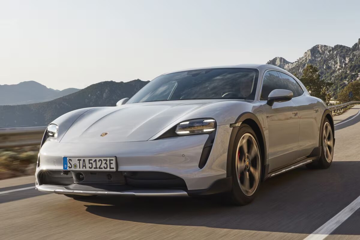 Afbeelding van Porsche Taycan Cross Turismo per generatie 2021+