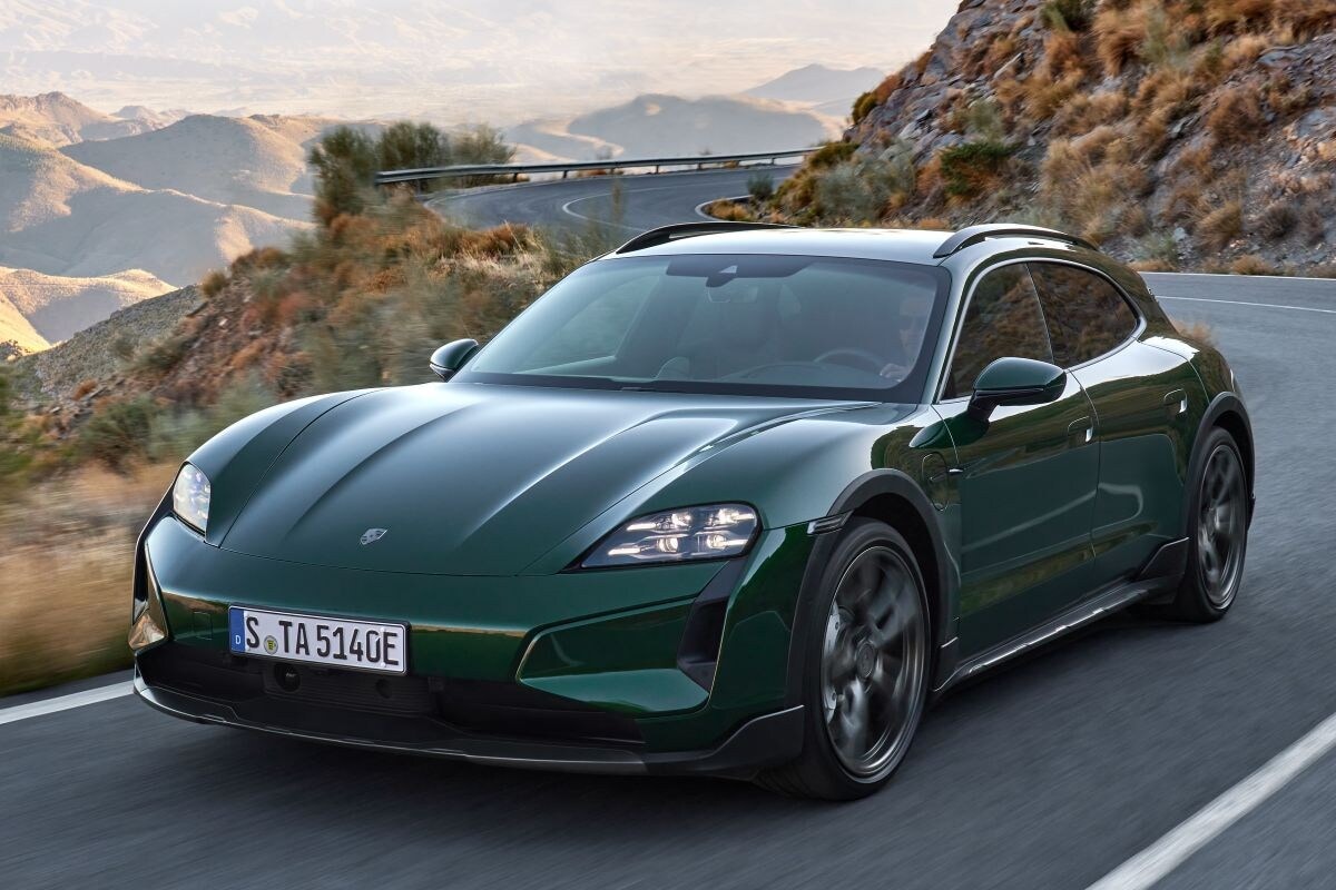 Porsche Taycan Cross Turismo