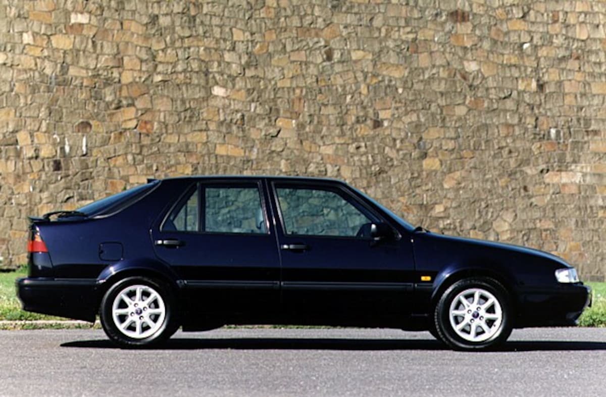 Saab 9000