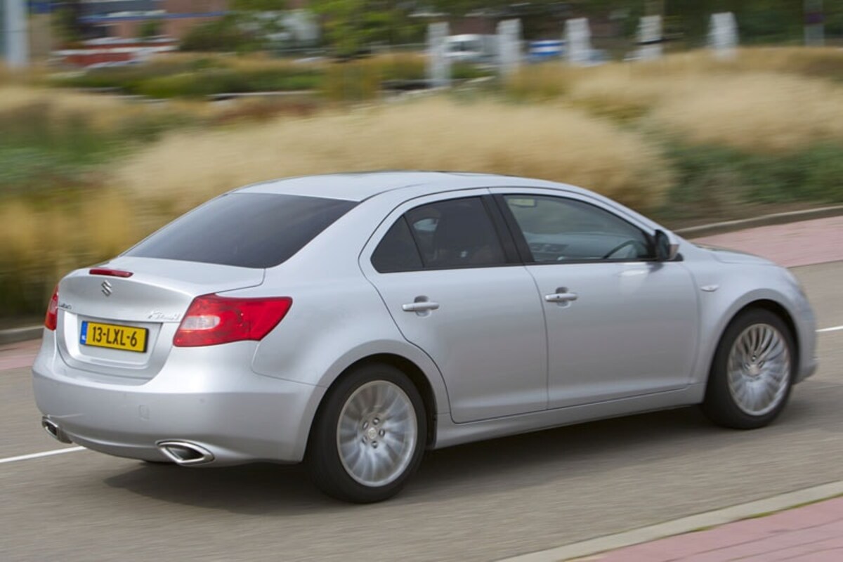 Suzuki Kizashi 2.4 Sport