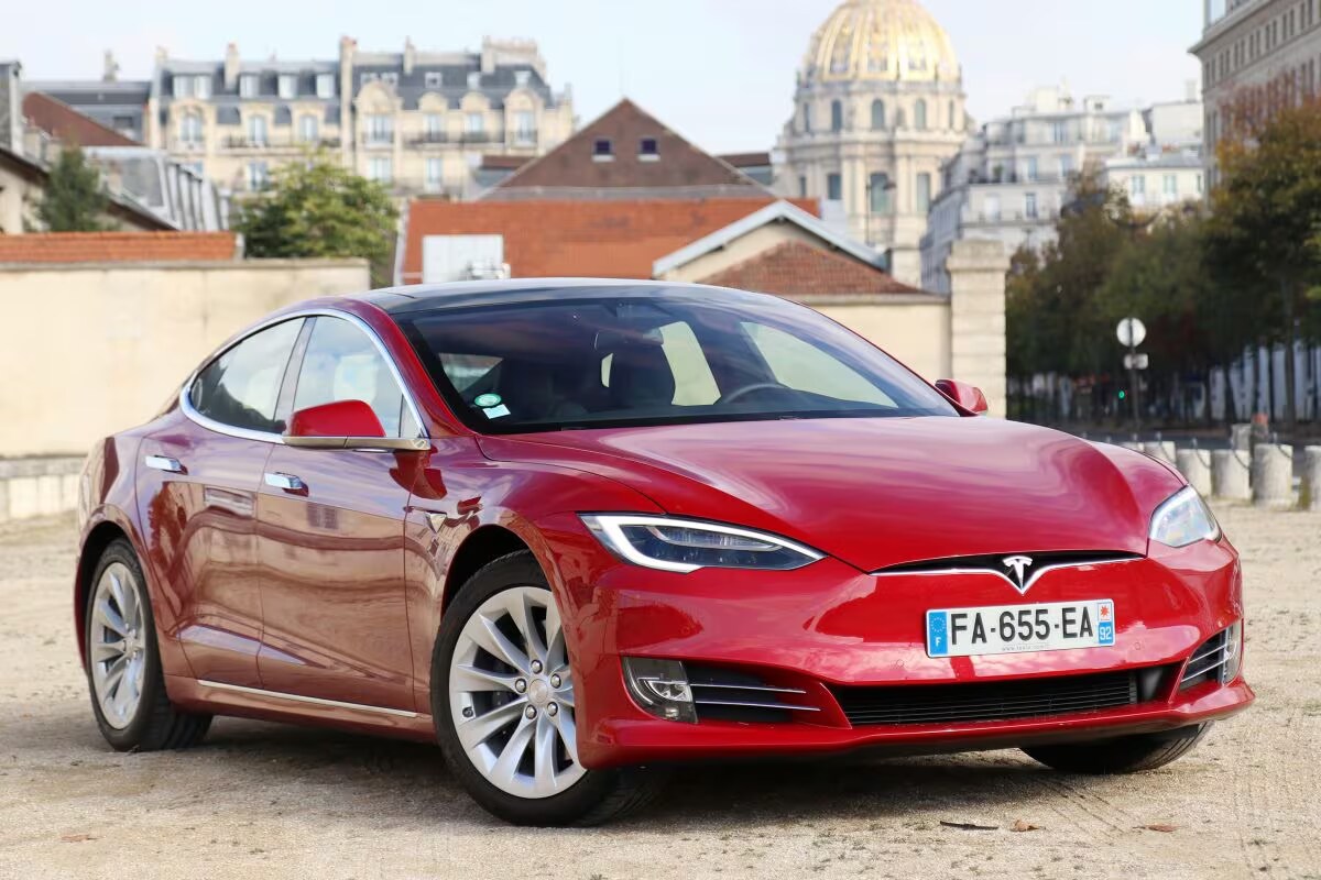 Afbeelding van Tesla Model S per generatie 2013+