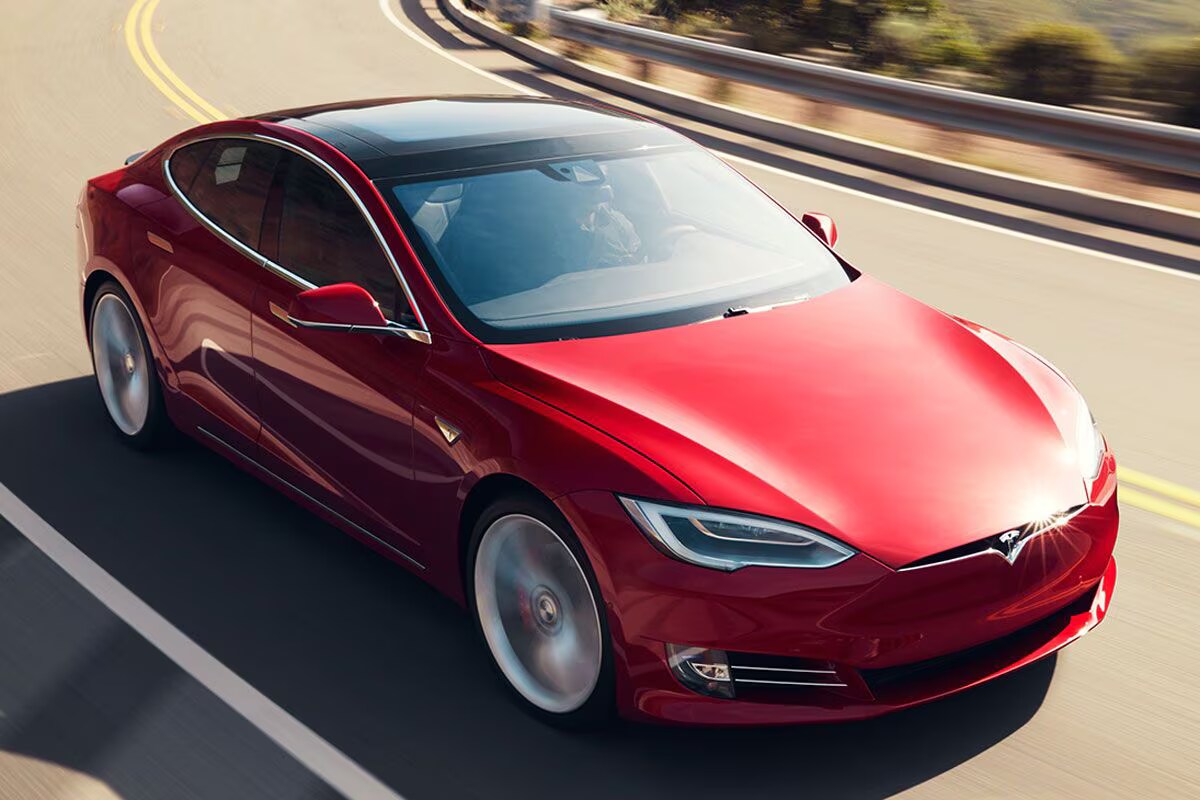 Tesla Model S Standard Range
